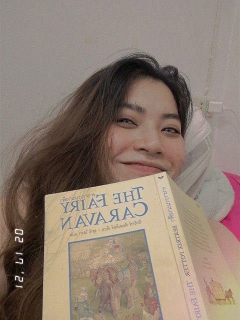 thitikan saengchit profile icon