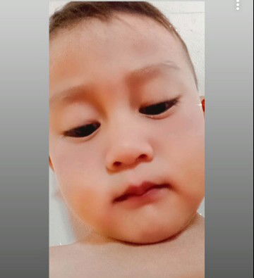 Danis Azhari profile icon