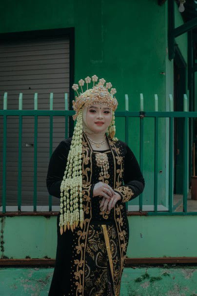 Vina Azalya Nurmayani profile icon