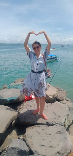 Kinanti lokitasari profile icon