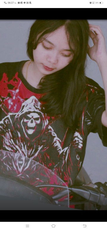 riiisaa. profile icon