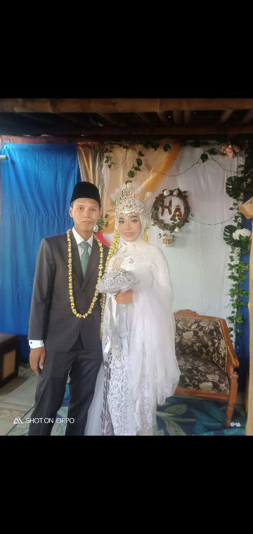 herlina efendi profile icon