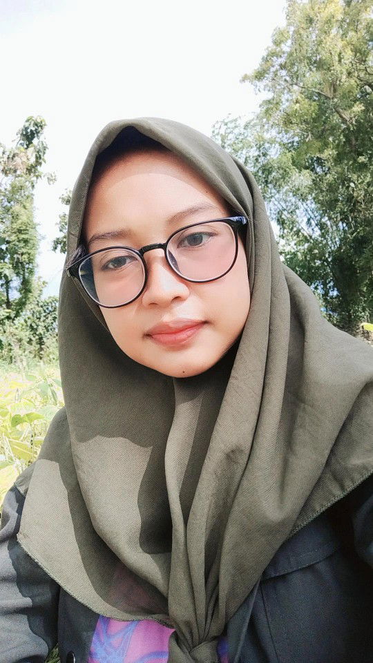 Fitriyatul Kamiliya putri profile icon