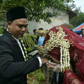 Eli Yana profile icon