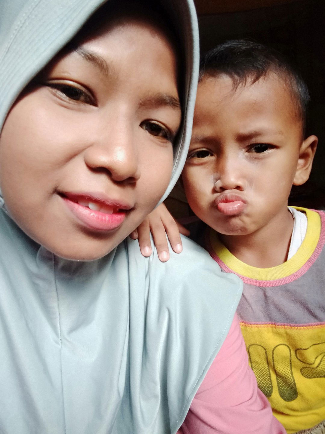 Ema Yulianingsih profile icon