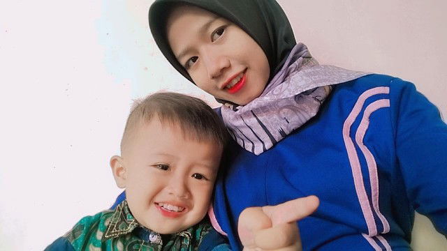 Nur evi kharisma profile icon