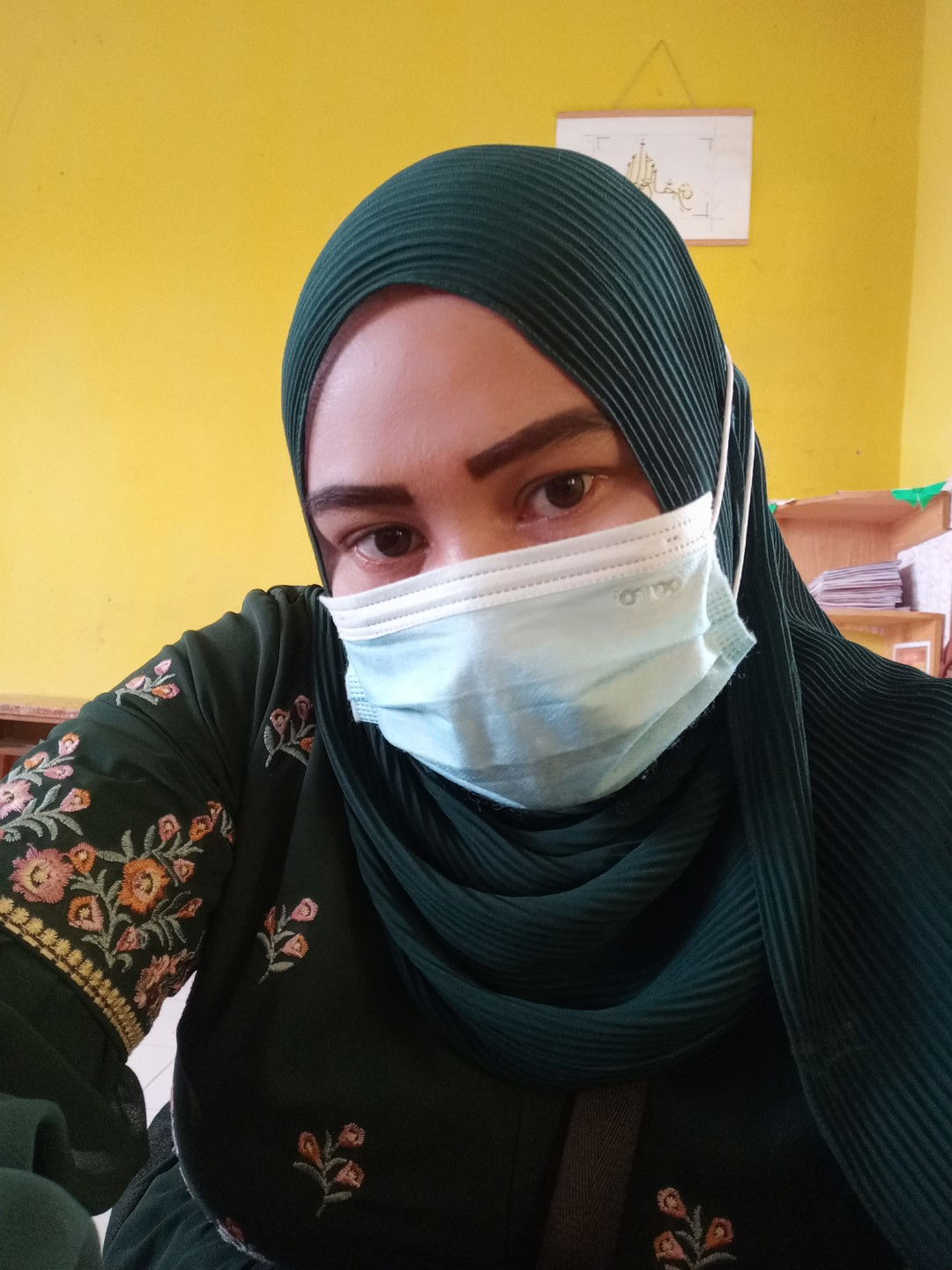 Nuryanti profile icon