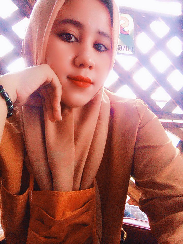 melasari profile icon