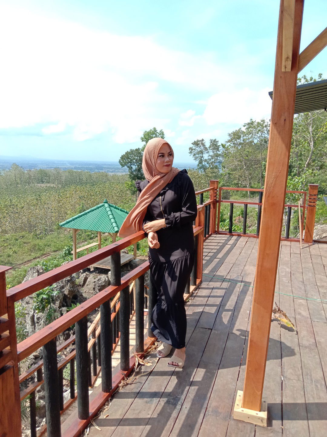 Nikmatul Fatimah profile icon