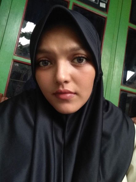 Rini Setiyowati profile icon