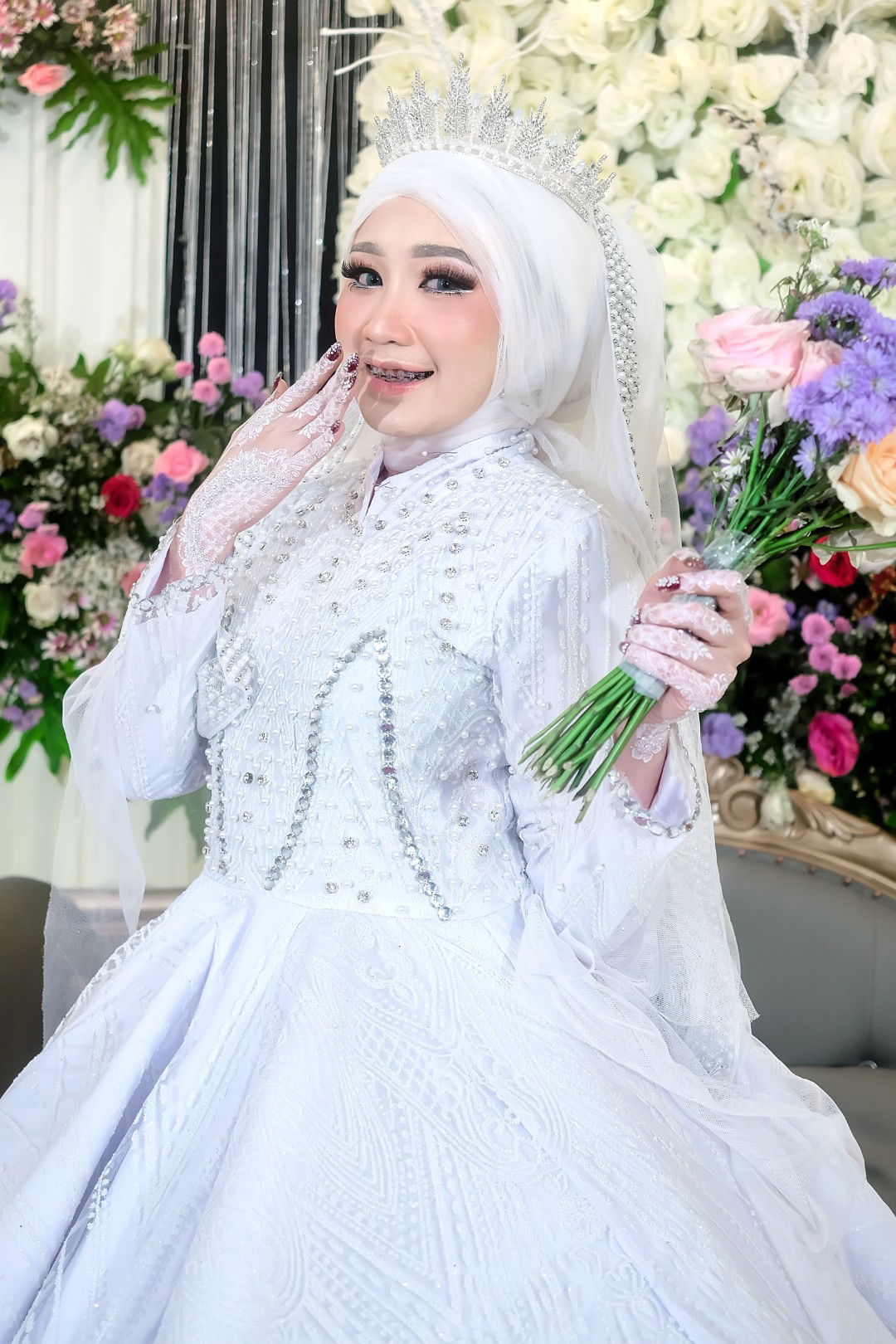 Afrilia Dewi Antika profile icon