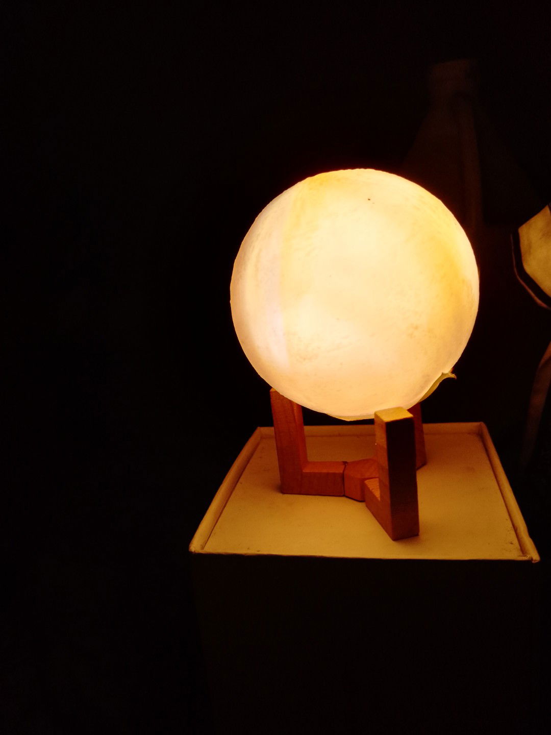 A first time mom profile icon