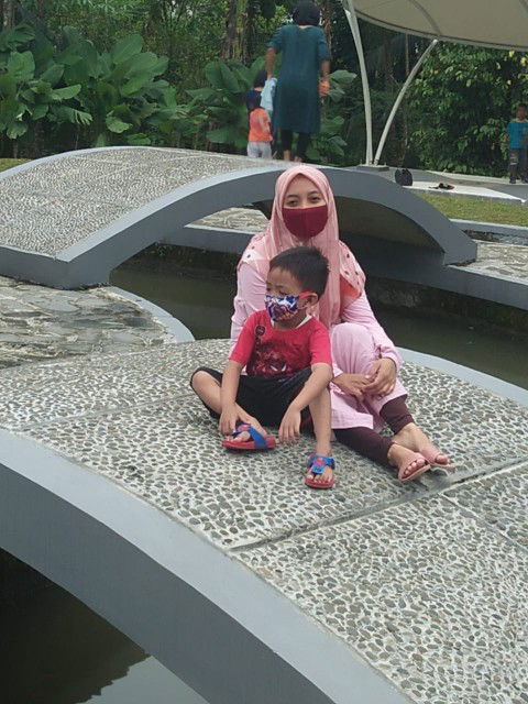 Eka Mulyasari profile icon