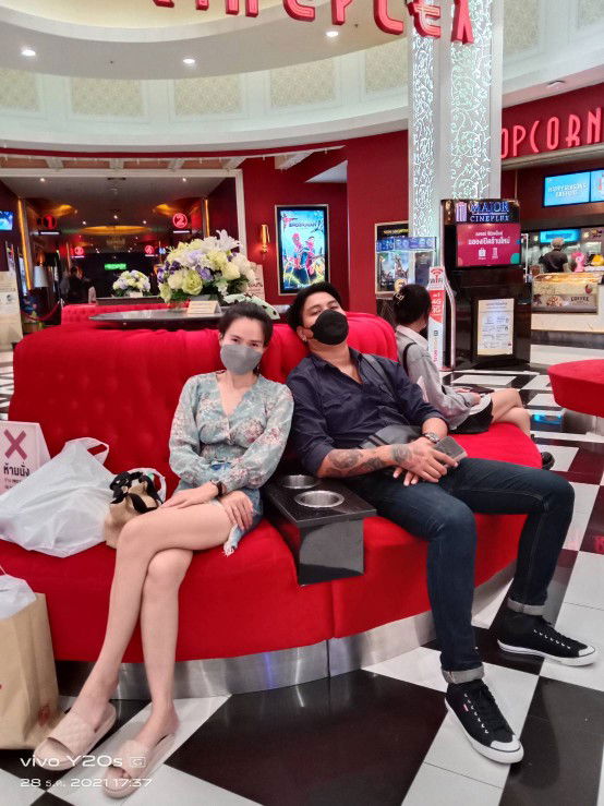 Yok Suwattana profile icon