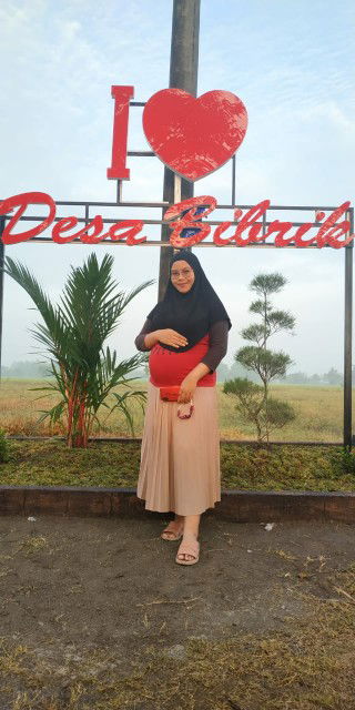 Dwika Lovitasari profile icon