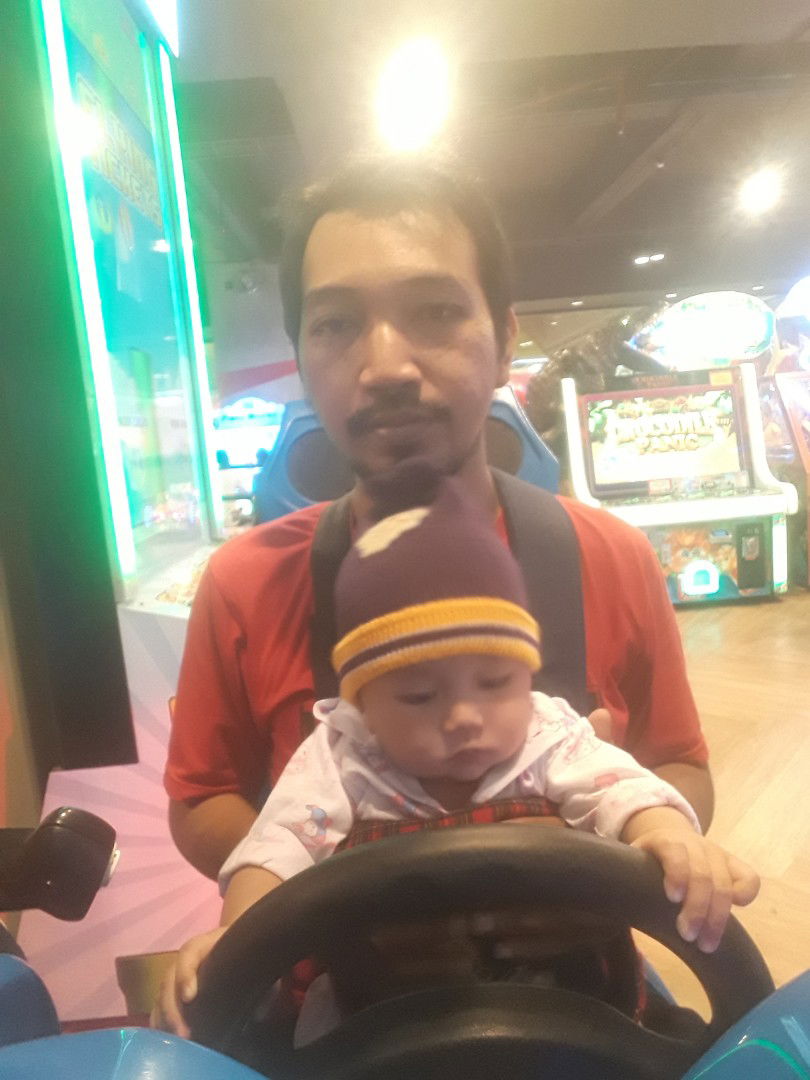 Jalan2 sama papa