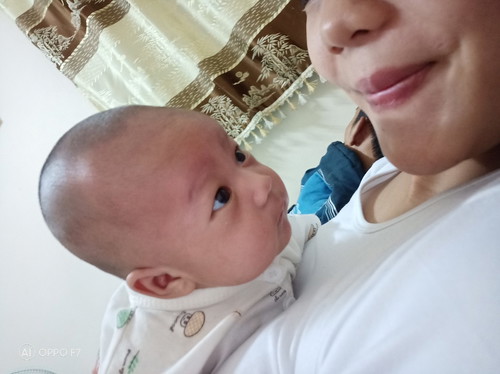 น้องกอข้าว