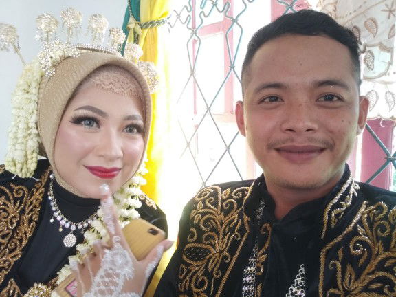 Ayu Winda Lestari profile icon