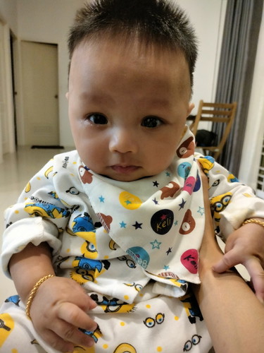 ลูกพลิกตัวตอนกี่เดือน