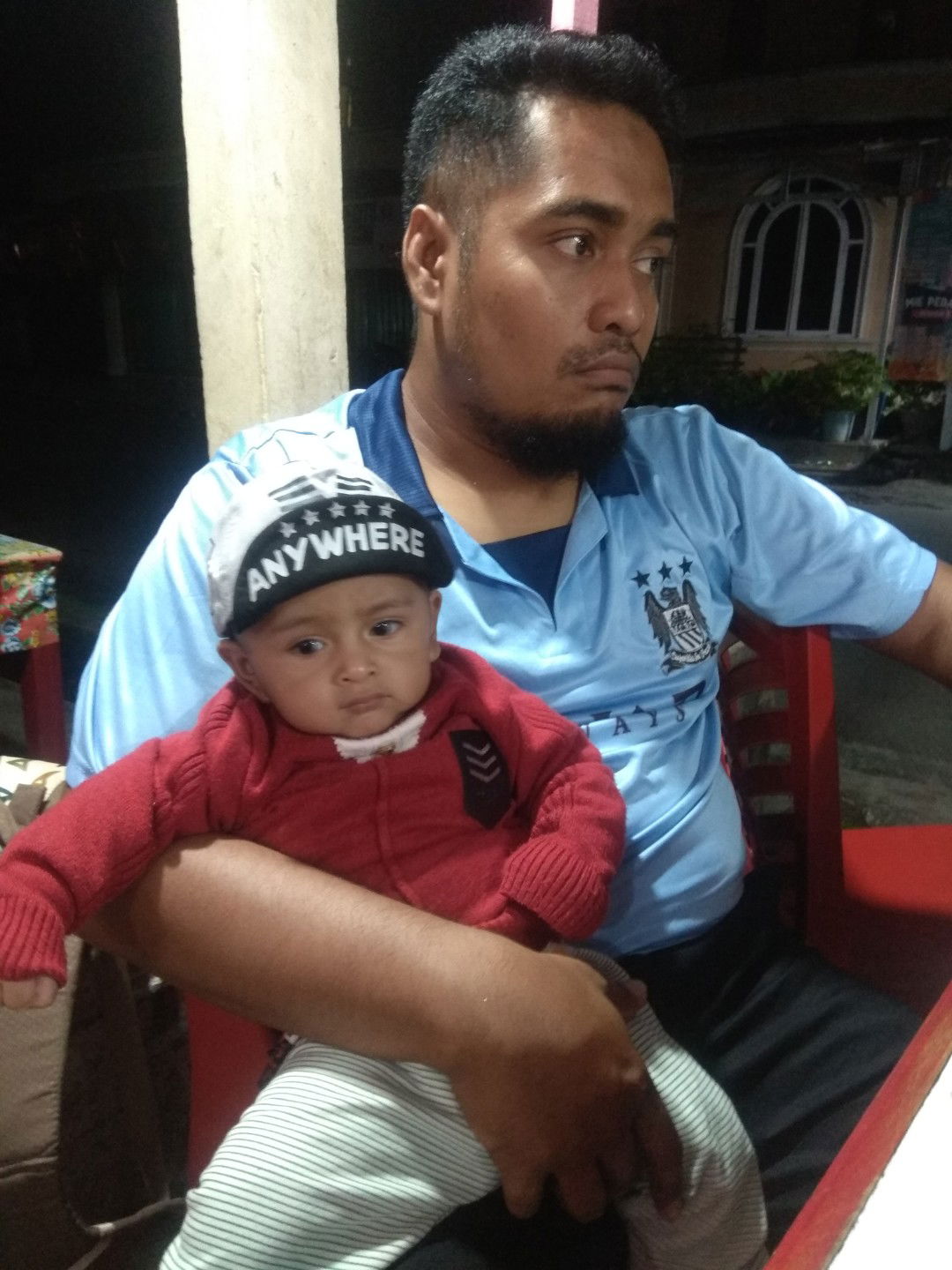 fitria hari santi profile icon