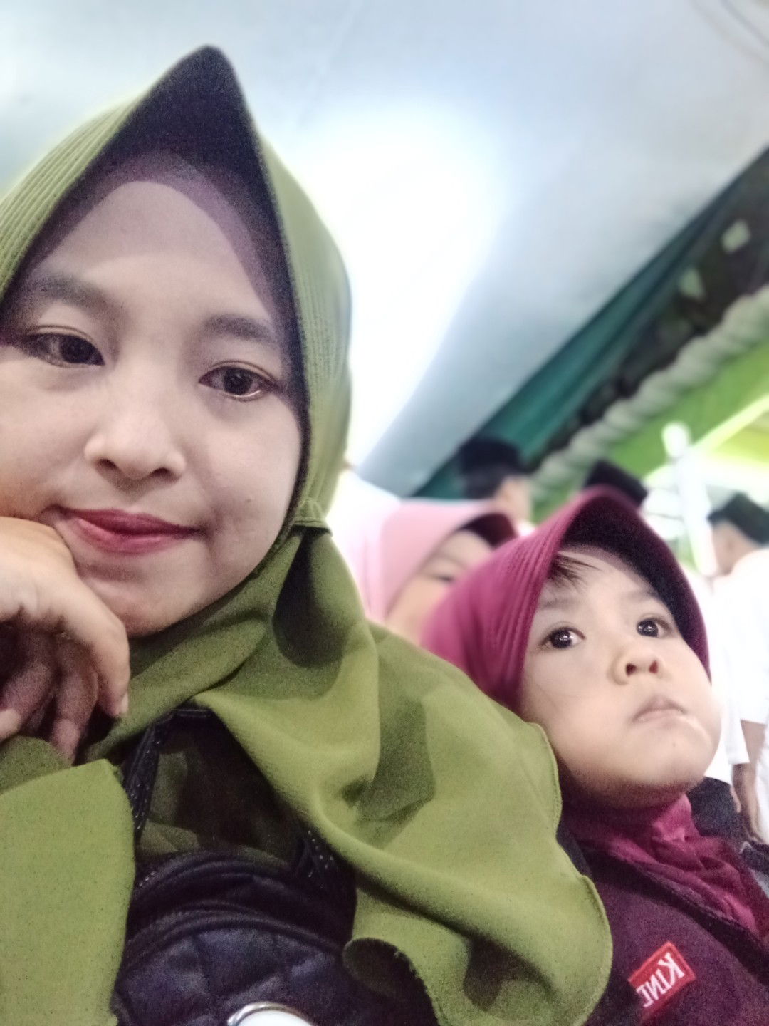 Lidiana Kalam rosa profile icon