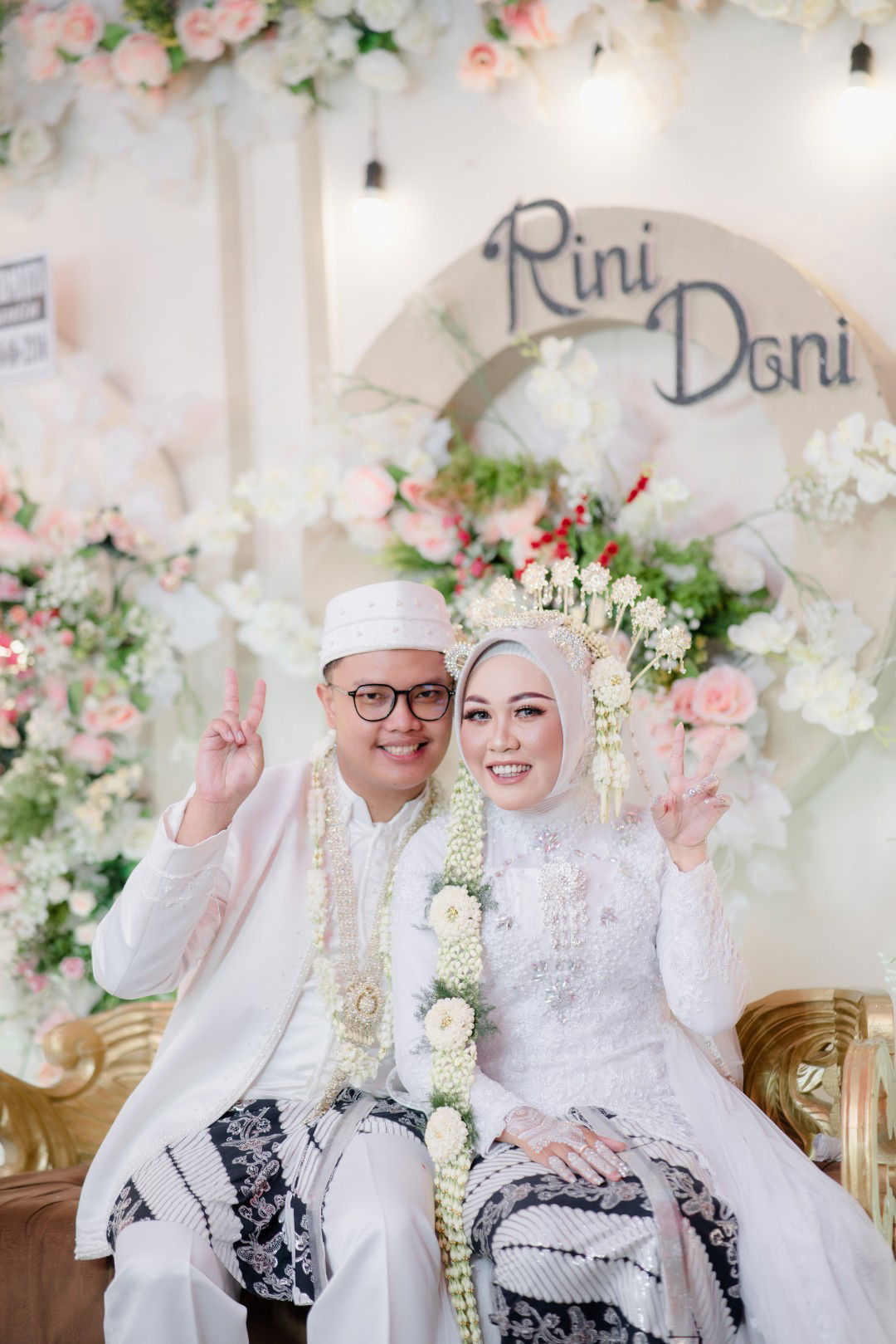 Rini widi astuti profile icon