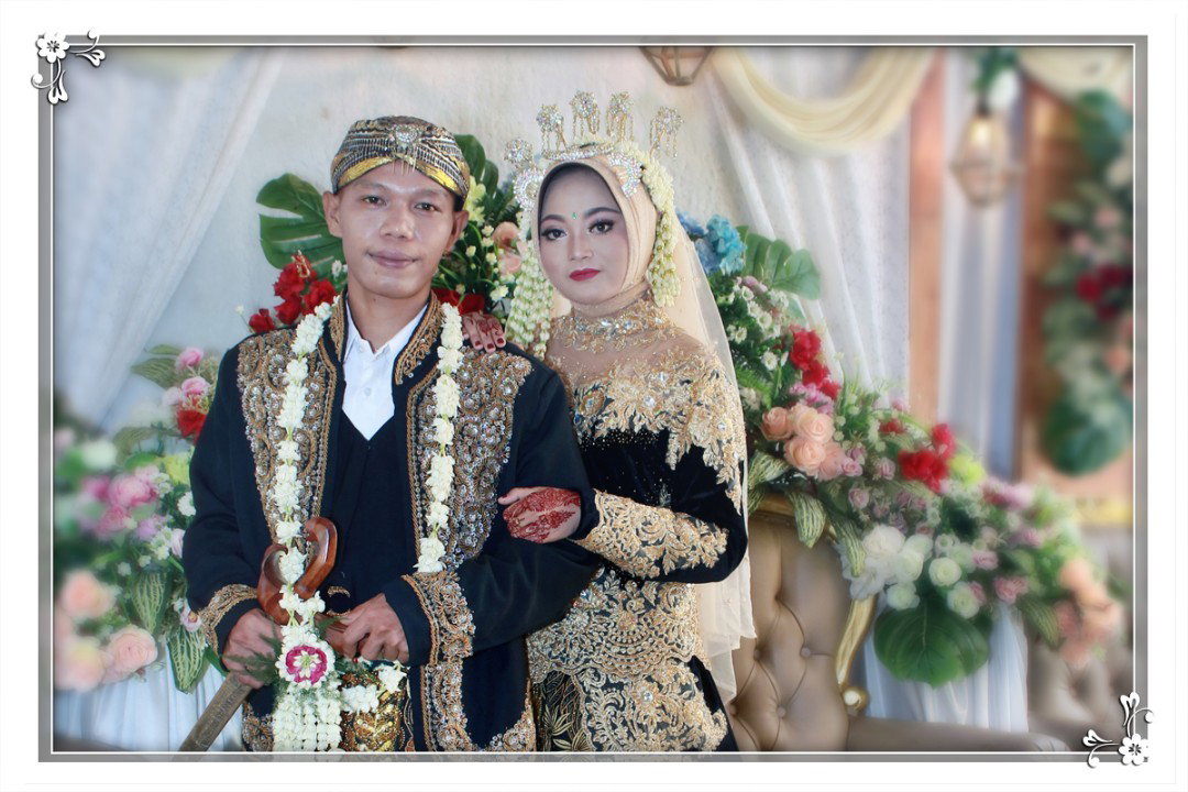 suprihatin profile icon