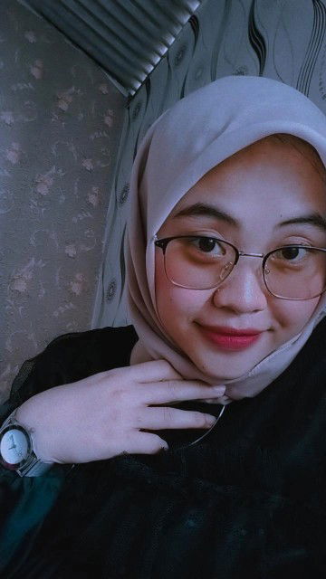 Febby Ayu Safitri profile icon