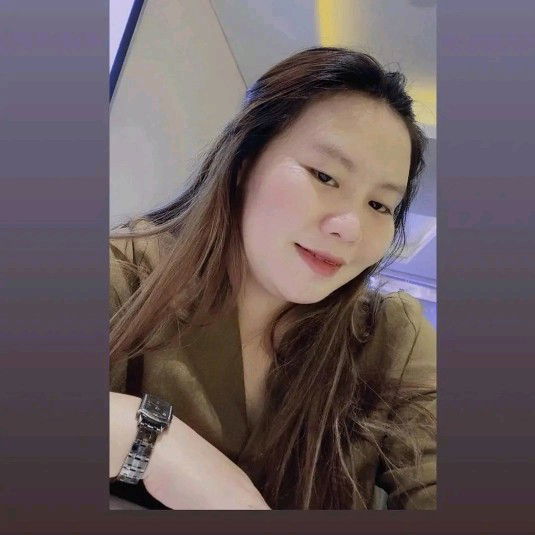 lara Karlina profile icon