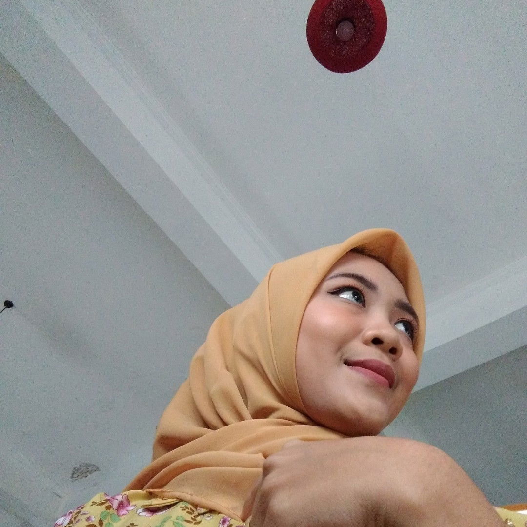 Anisah Dwi Astuti profile icon