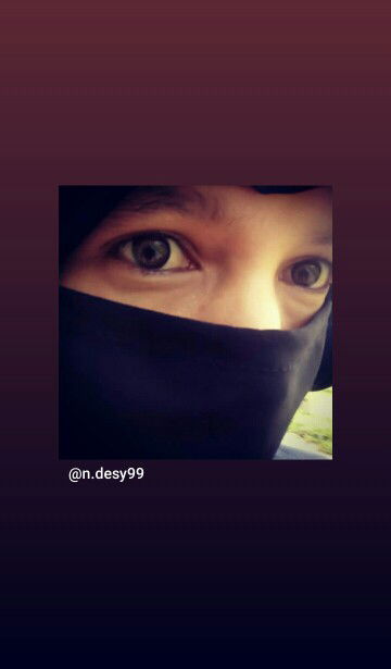 Desy Natalia profile icon