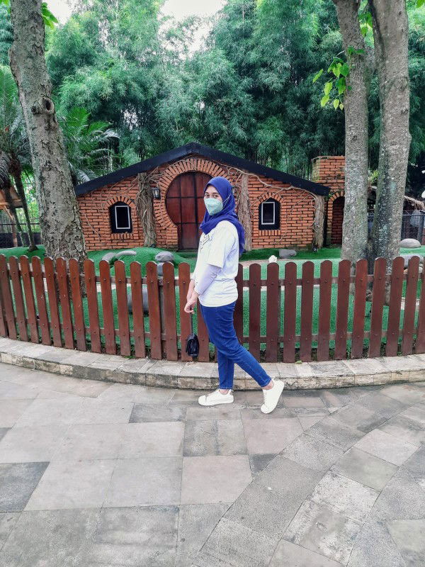 Widya Lestari profile icon