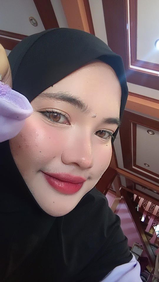 Mommu. mee profile icon