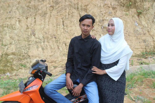 Desi Permatasari profile icon