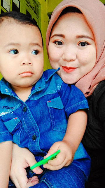 Maria oktafia profile icon