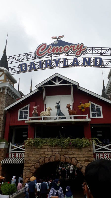 Putri Oktaviani Tadjudin profile icon