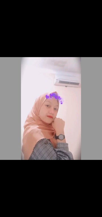 zuhrotunnisa profile icon