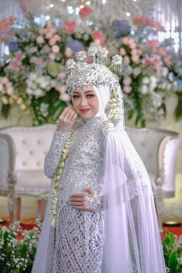 Yuni Herawati profile icon