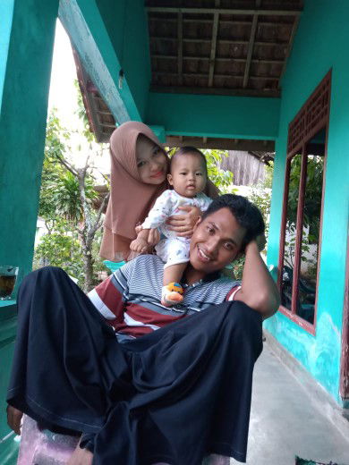 umy maghfiroh profile icon