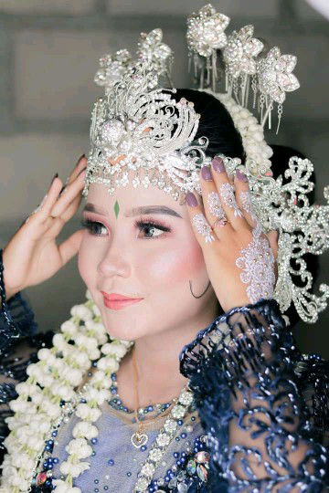 Dika Novita profile icon