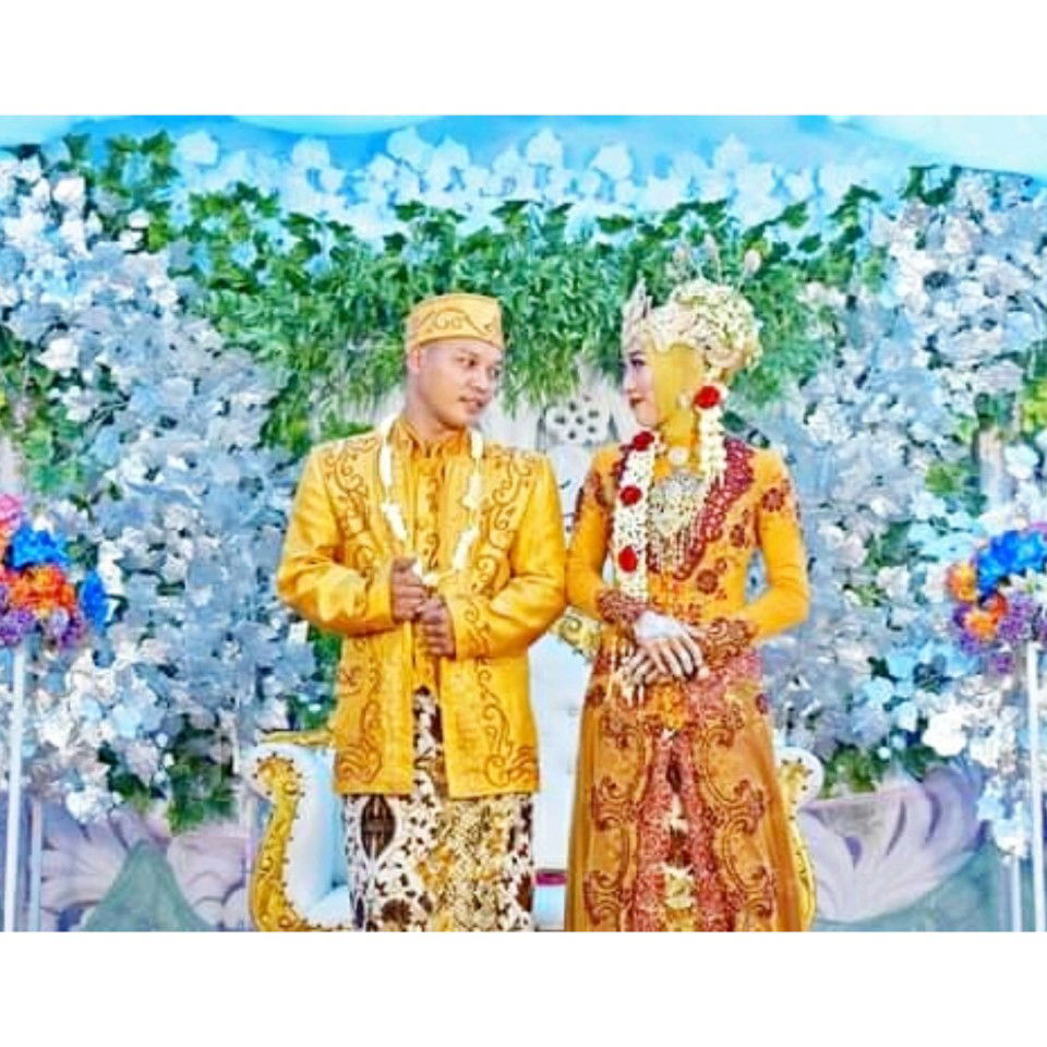 siti maisaroh profile icon