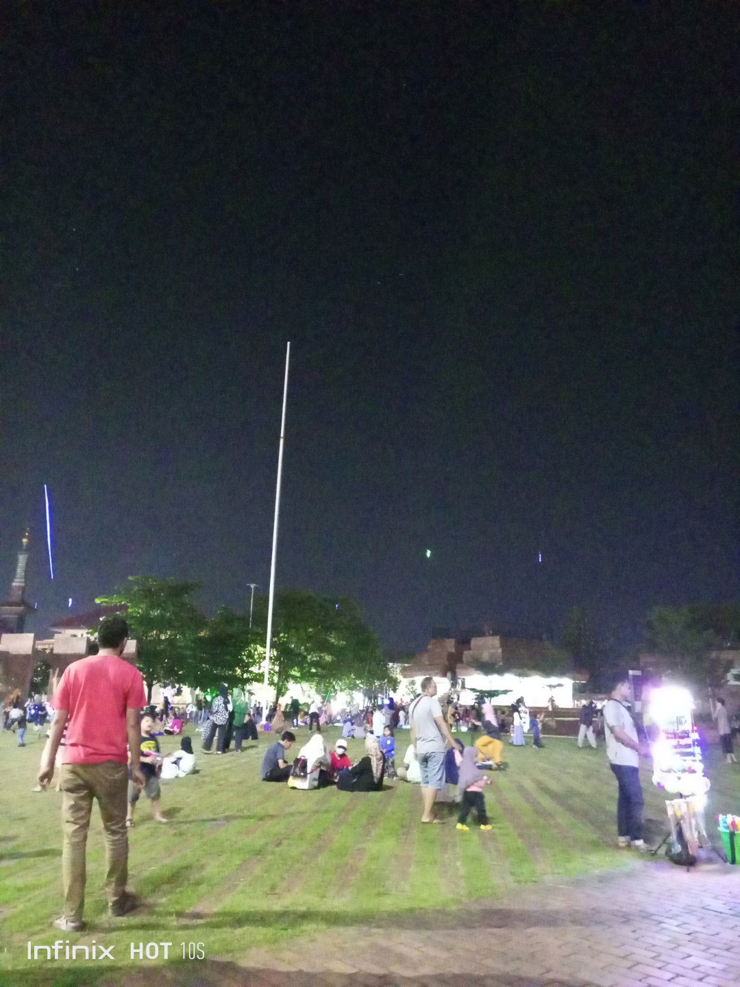 Mega Apriliani profile icon