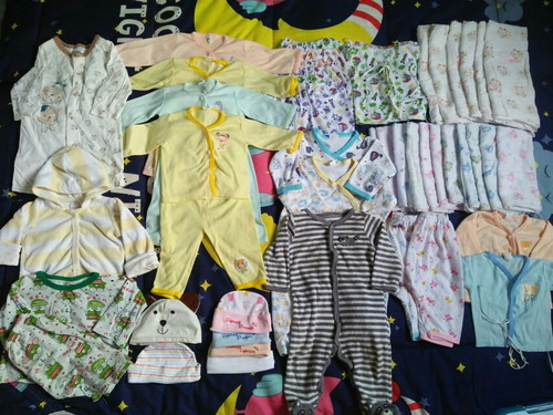 เสื้อผ้าเด็กแรกเกิด