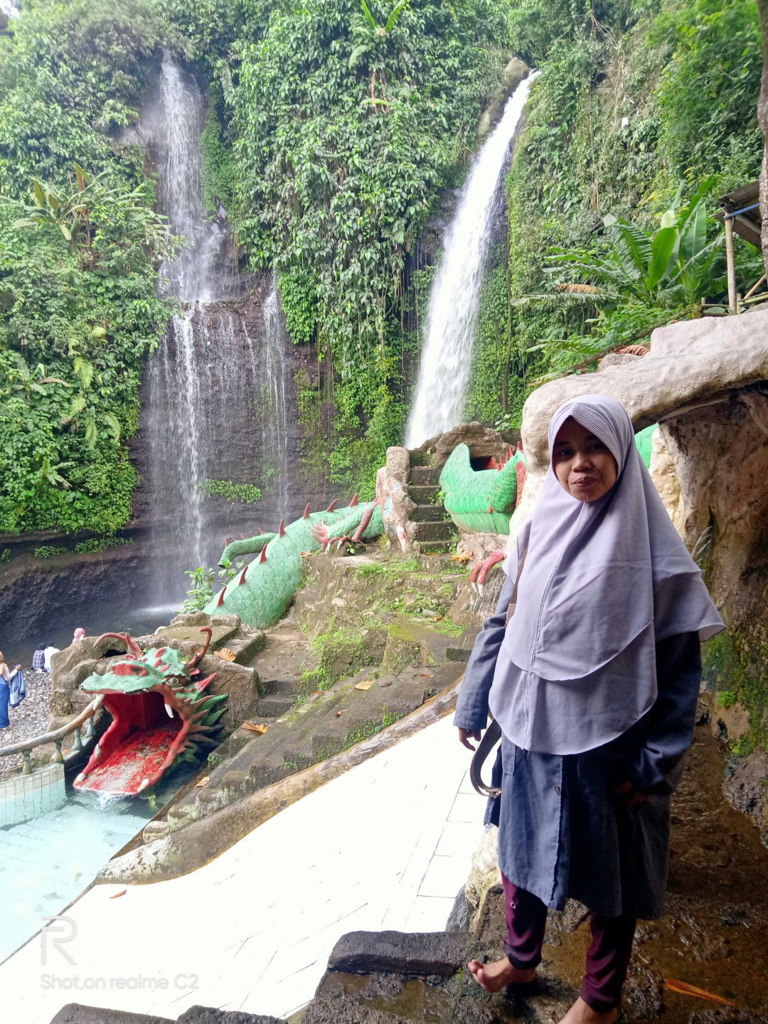 Siti Zainab Muslimah profile icon