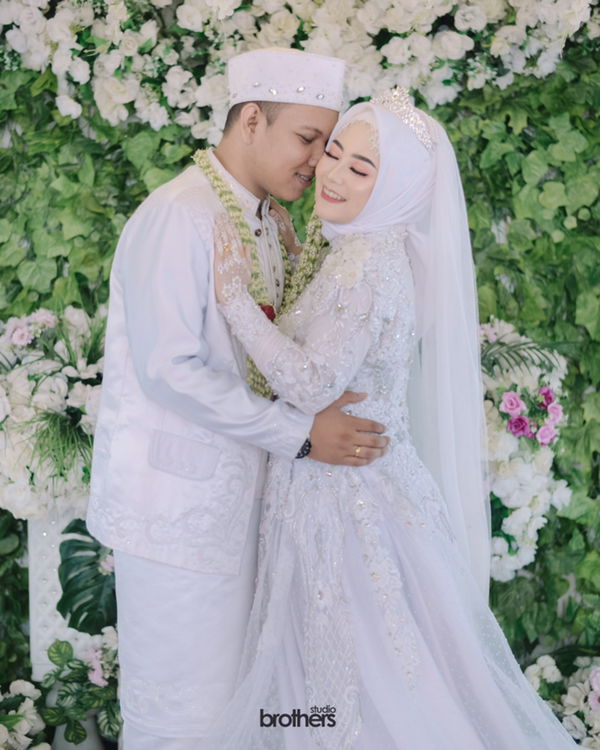 Dewi Youlanda Agusty profile icon