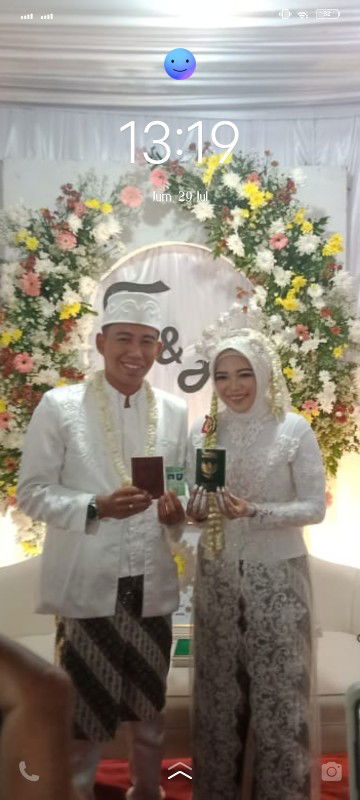 Tari Puspasari profile icon