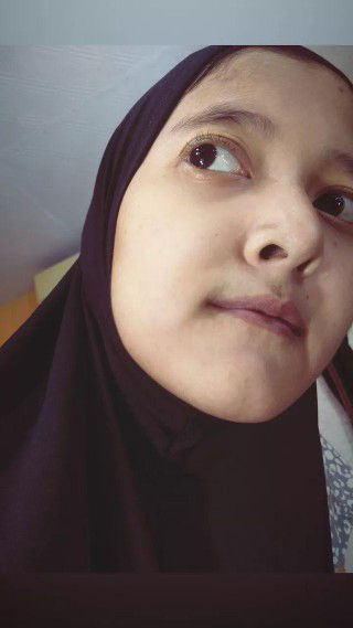 Leni febrianti profile icon