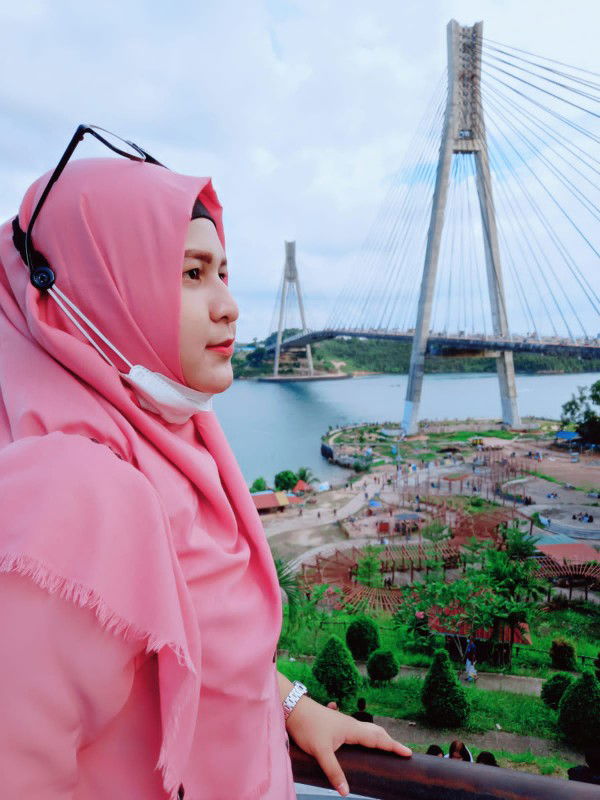 Selvina Rahmonika profile icon