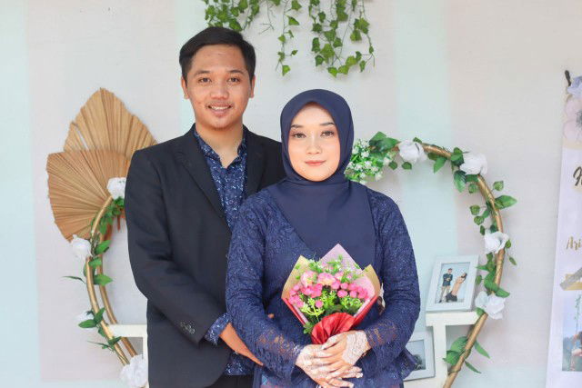 Pasangan Romantis Dunia-akhirat profile icon