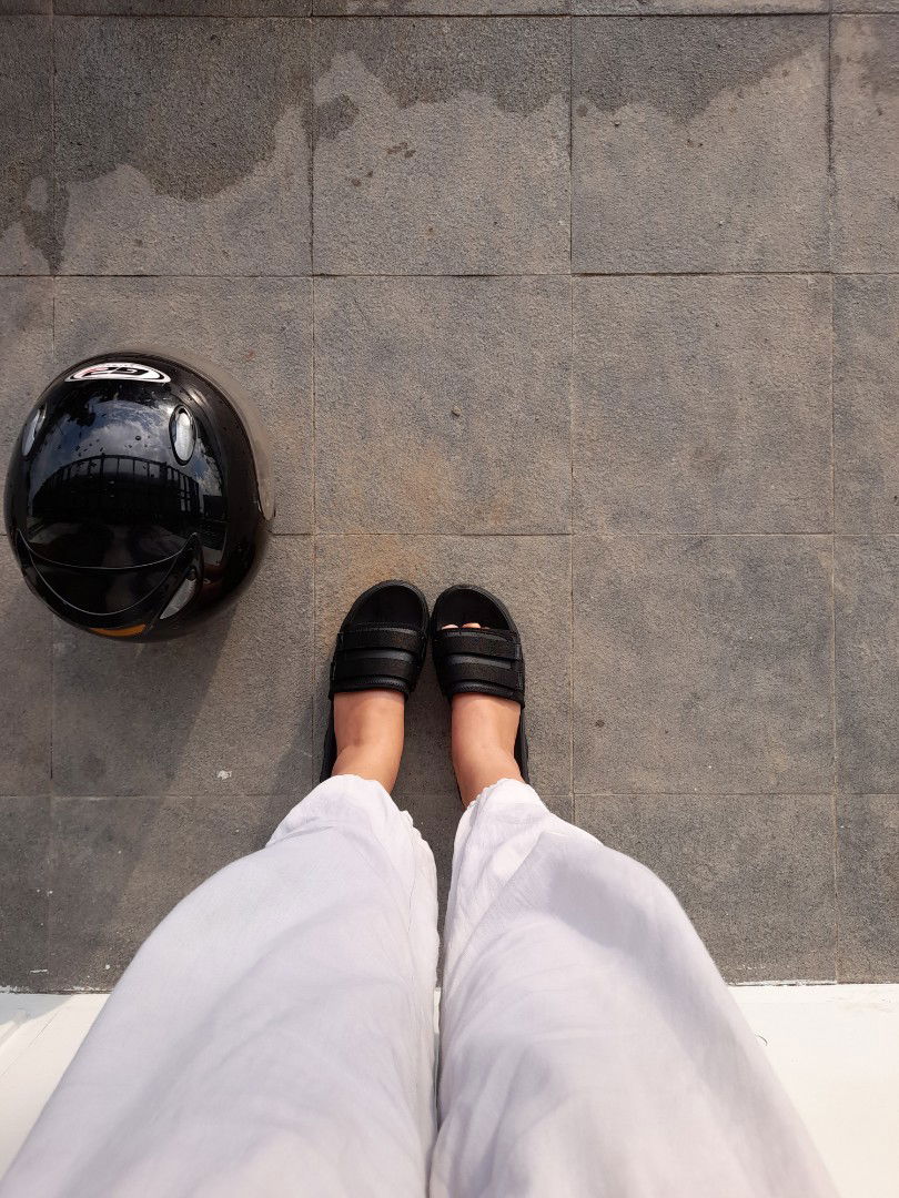 Desi Resmiati profile icon